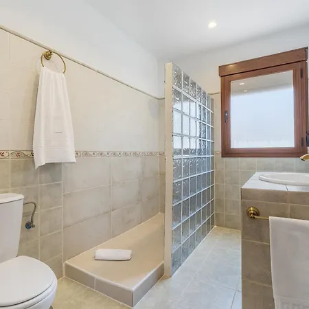 La Casa Del Abuelo Holiday home Cullar Vega